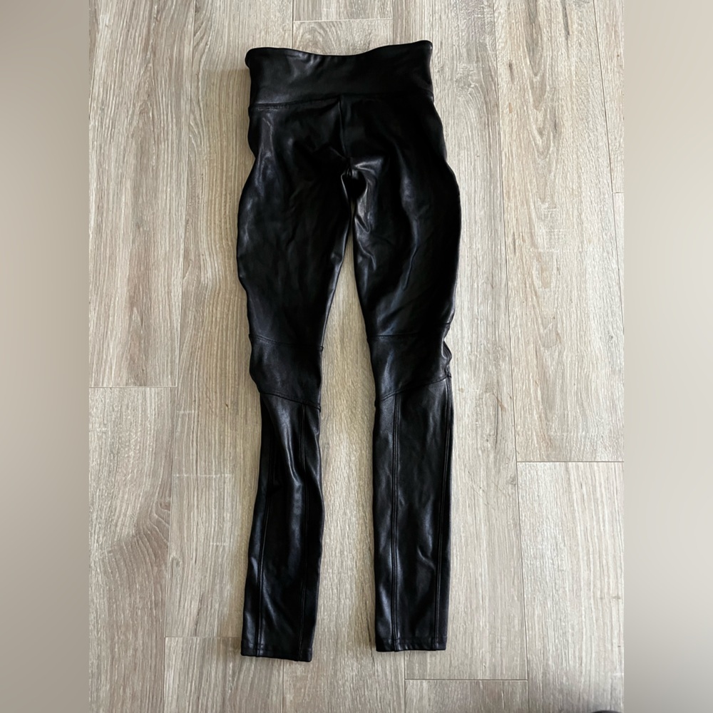 SPANX Women’s Moto Faux Leather Leggings Very Black - Size Small - Picture 7 of 7